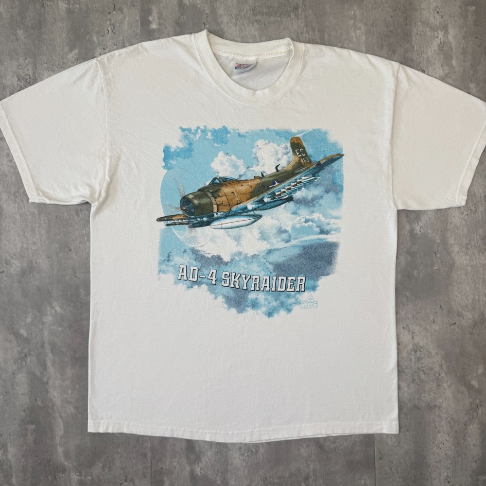 Vintage AD-4 Skyraider T Shirt Men's L Military Aircraft Air Force Aviation 1997